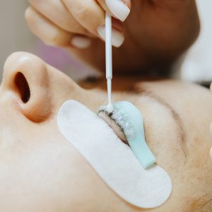 Corso Laminazione ciglia e sopracciglia